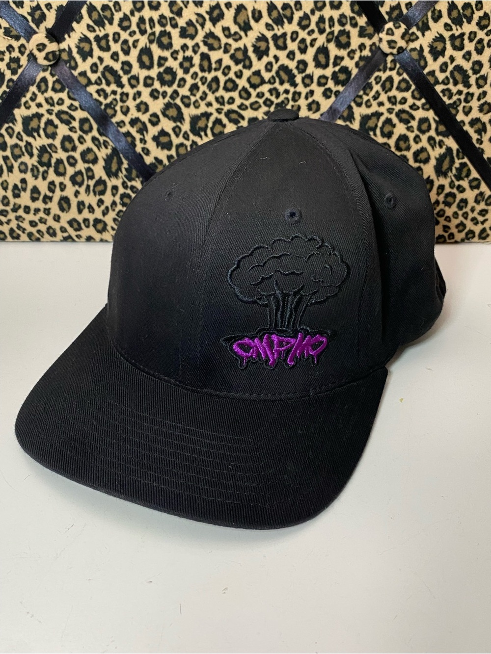 Flexfit Black Embroidered Graphic Hat Cap L/XL Purple Lettering